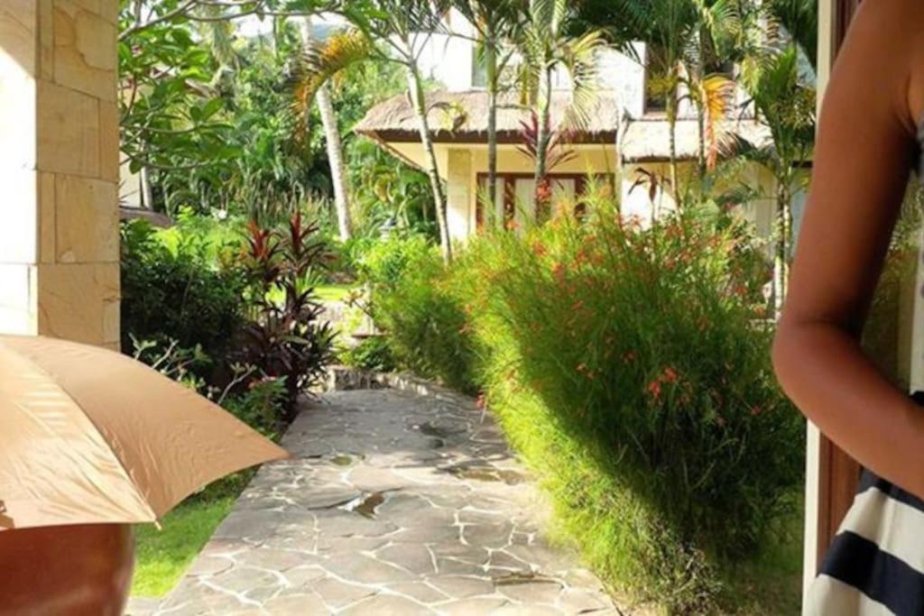 Villa 7, Secret Garden, Kerandangan, Near Senggigi Mataram Exterior foto
